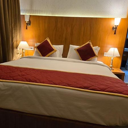 Hotel Badami Court 외부 사진