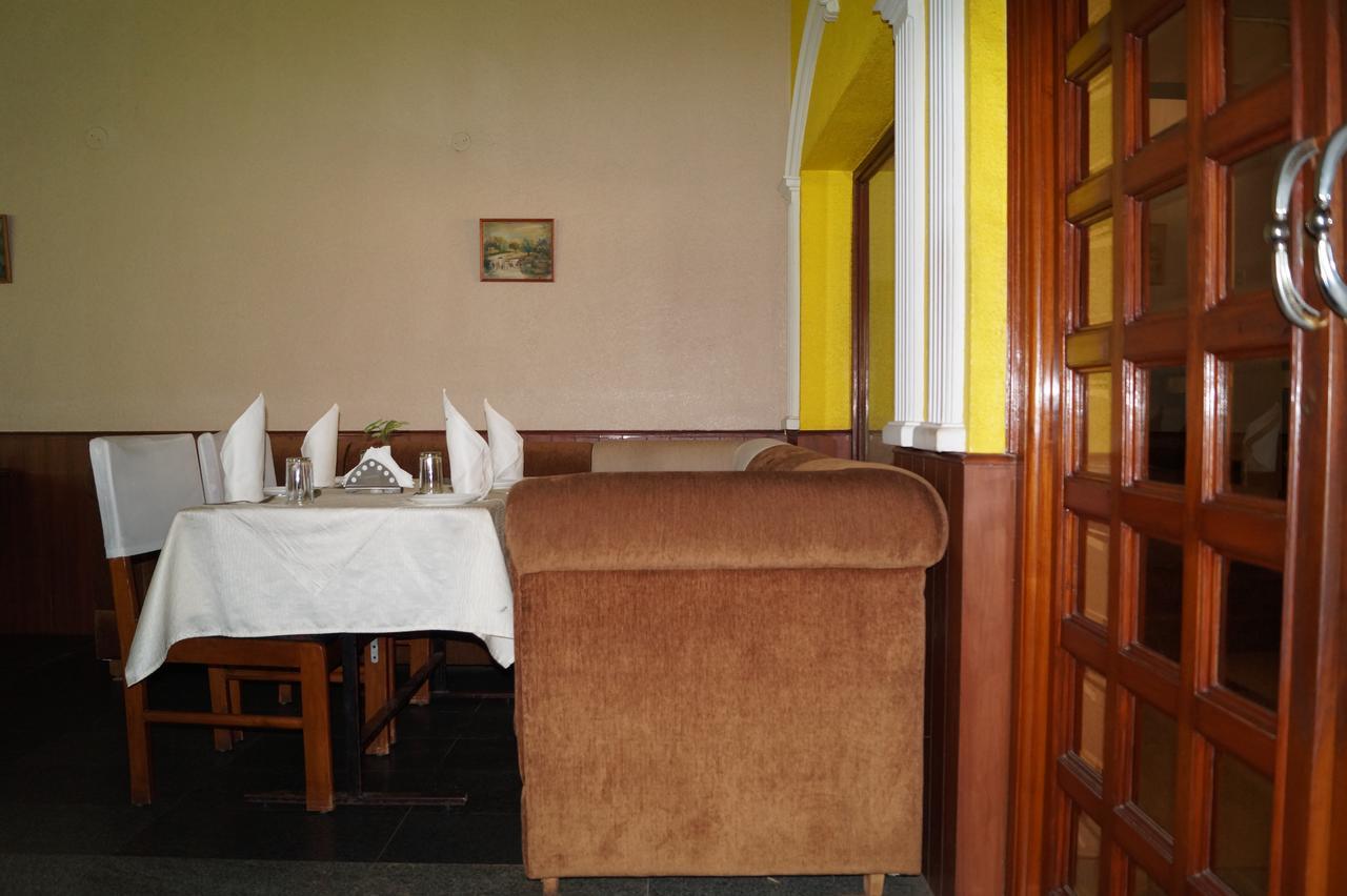 Hotel Badami Court 외부 사진