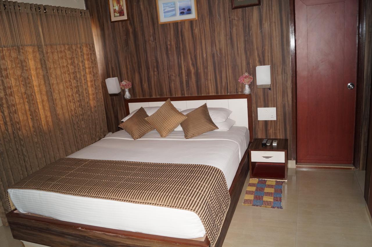 Hotel Badami Court 외부 사진